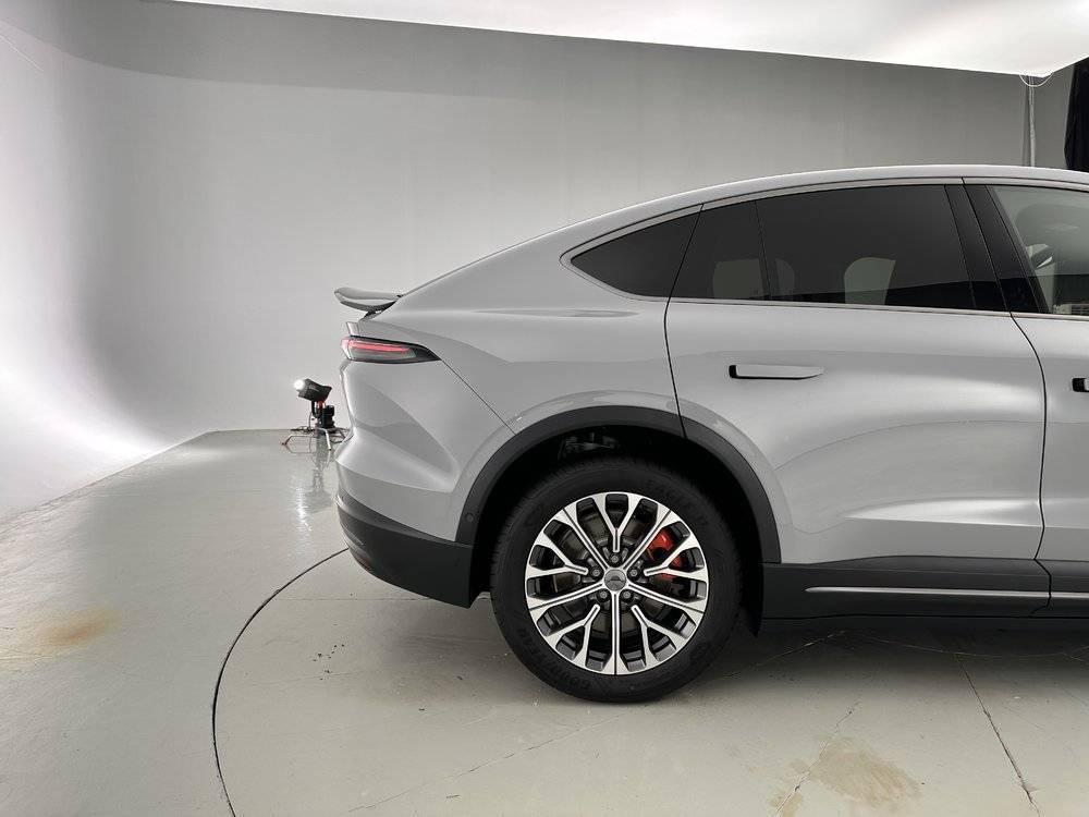 打完牌的蔚来，脱险了吗？