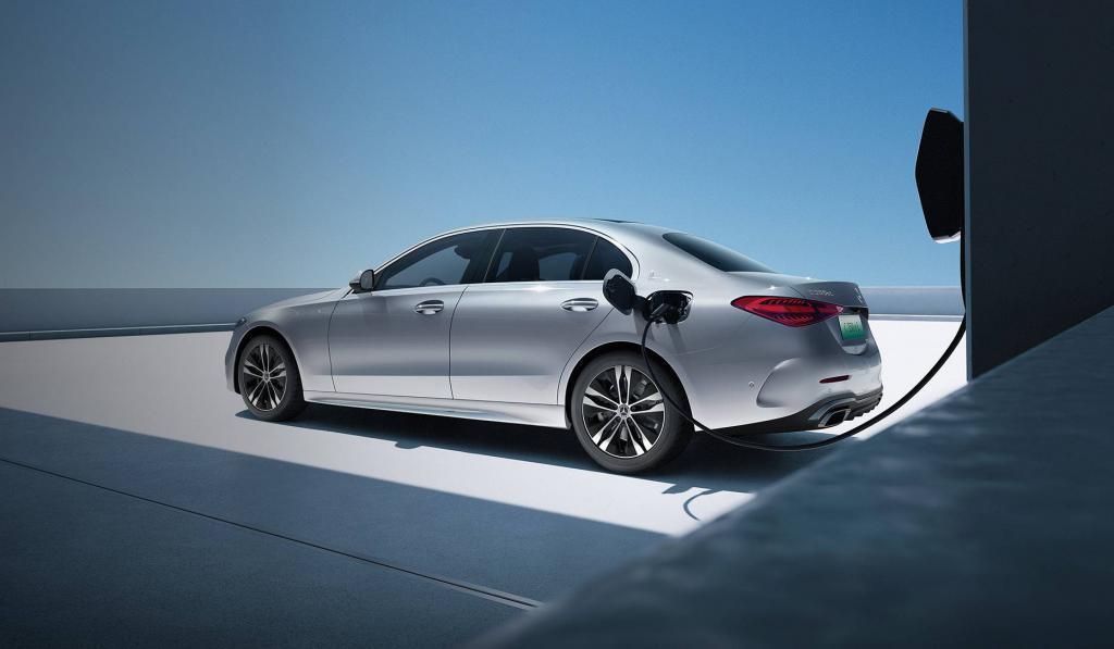 15 万喜提全新奔驰，恰恰是北京奔驰最危险的时候