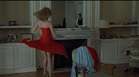 影坛第一尤物，突然自曝性侵