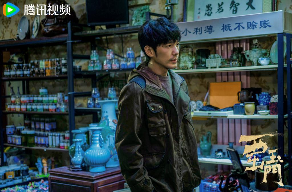 倪妮也开始冒油了？！且慢，先别骂…