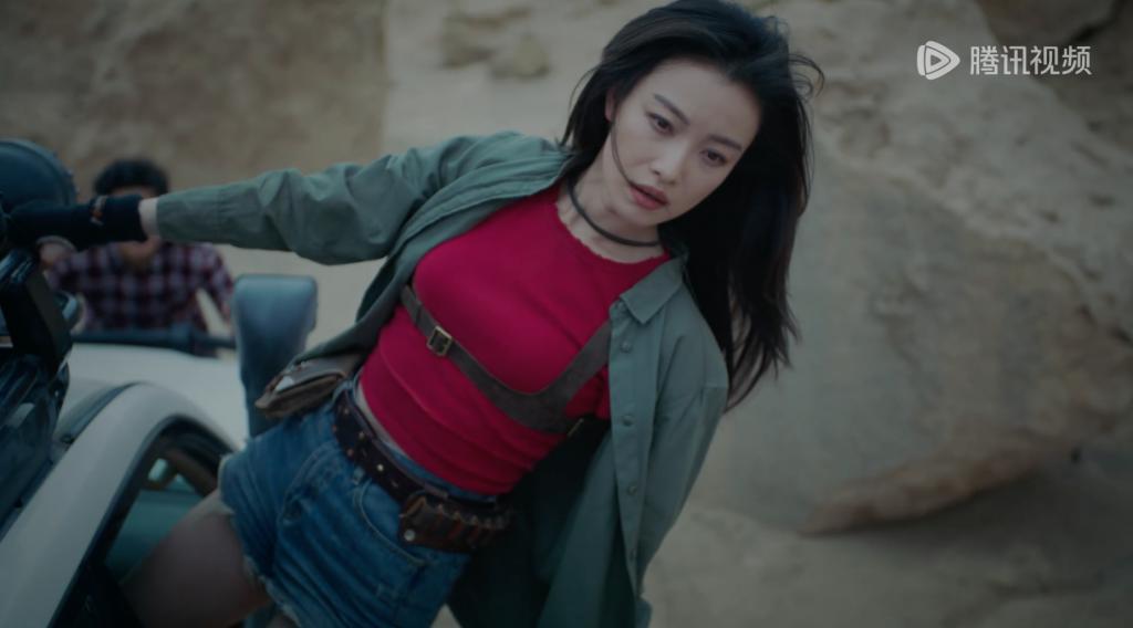 倪妮也开始冒油了？！且慢，先别骂…