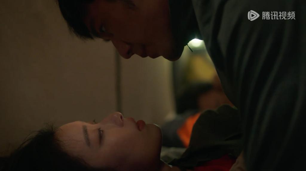 倪妮也开始冒油了？！且慢，先别骂…