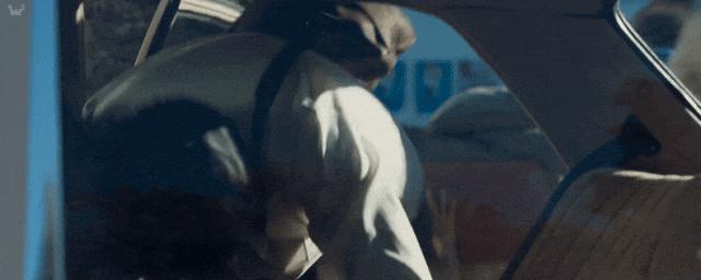 塌房的影帝，复出了​