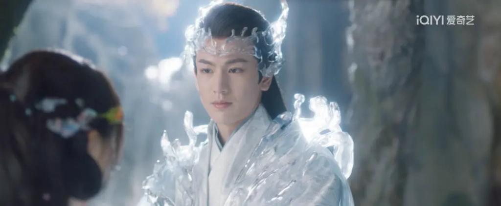 隐姓埋名的郭敬明，赢了通胀