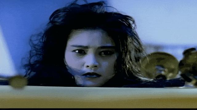 没想到，她以前这么色？！