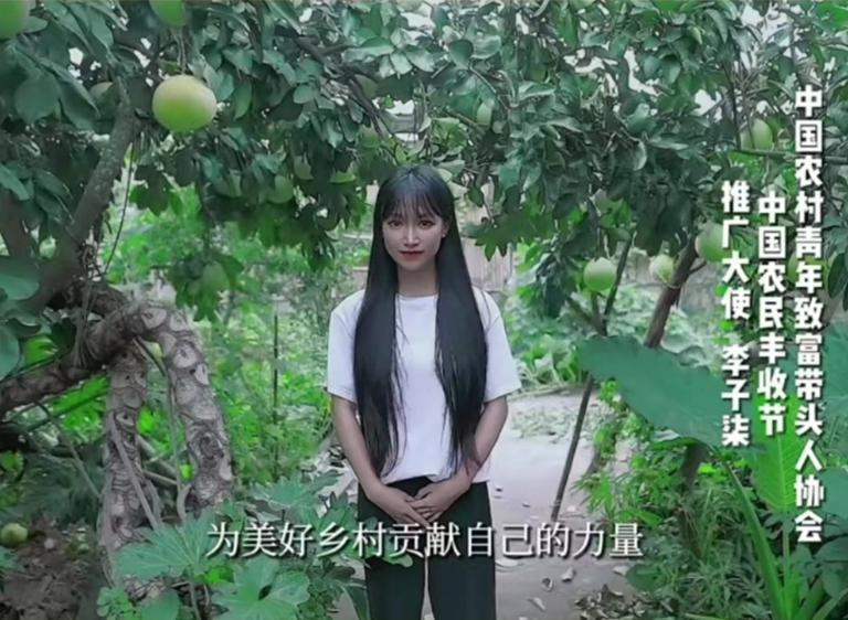 断层顶流复出，居然变硅胶脸?