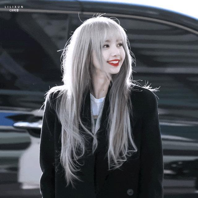 为什么Lisa参加疯马秀，会被骂到现在这个地步？