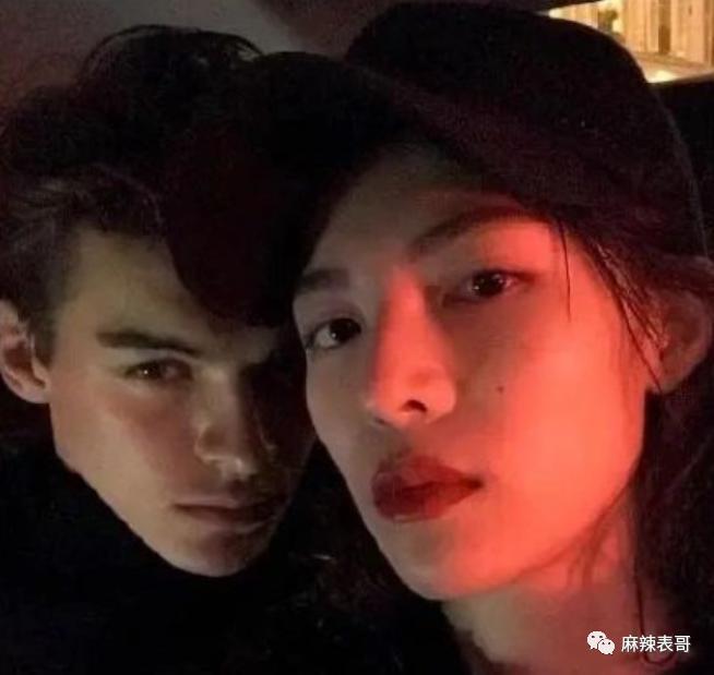 这个恋情瓜的后续好奇葩…