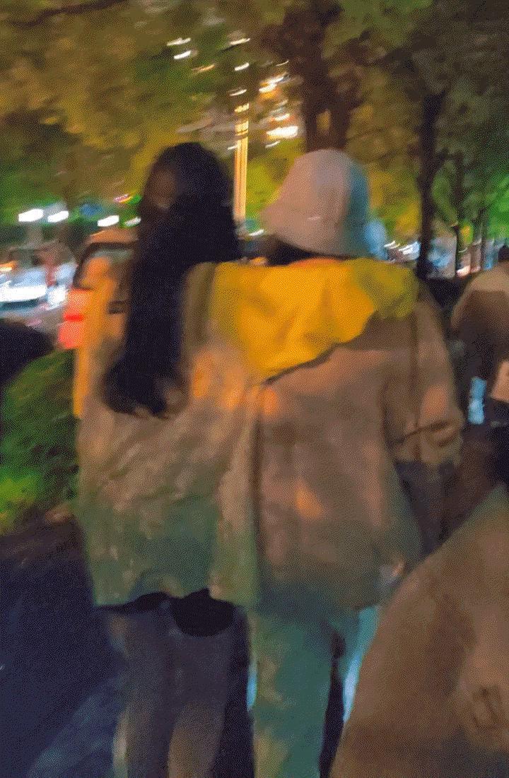 女明星的事业靠离婚之后复婚
