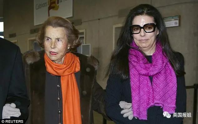 全球第一美妆帝国，母女为男人公开互撕，震撼世界！