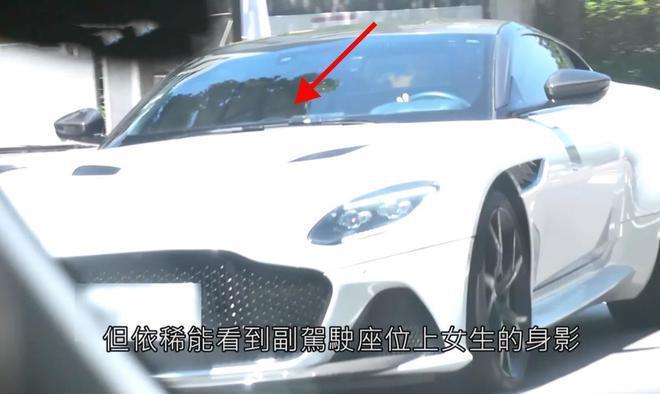 曝王大陆蔡卓宜疑似分手，新女伴身份曝光，曾共赴派对戴同款