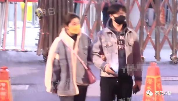 就因未婚生子，都在逼问她什么时候去领证办婚礼？