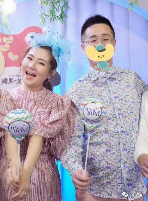 就因未婚生子，都在逼问她什么时候去领证办婚礼？