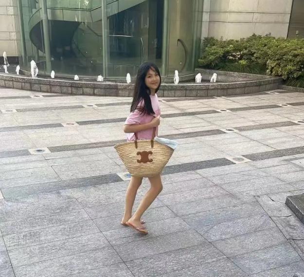 王岳伦首谈和李湘相处模式，王诗龄因被嘲笑决心减肥