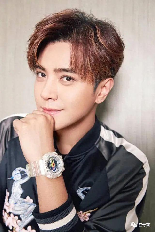 当男人的时候被封杀，现在变成女人复出？