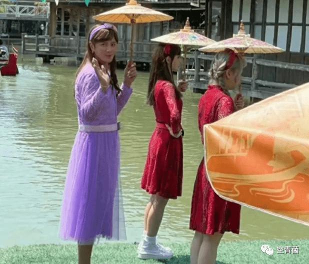 当男人的时候被封杀，现在变成女人复出？