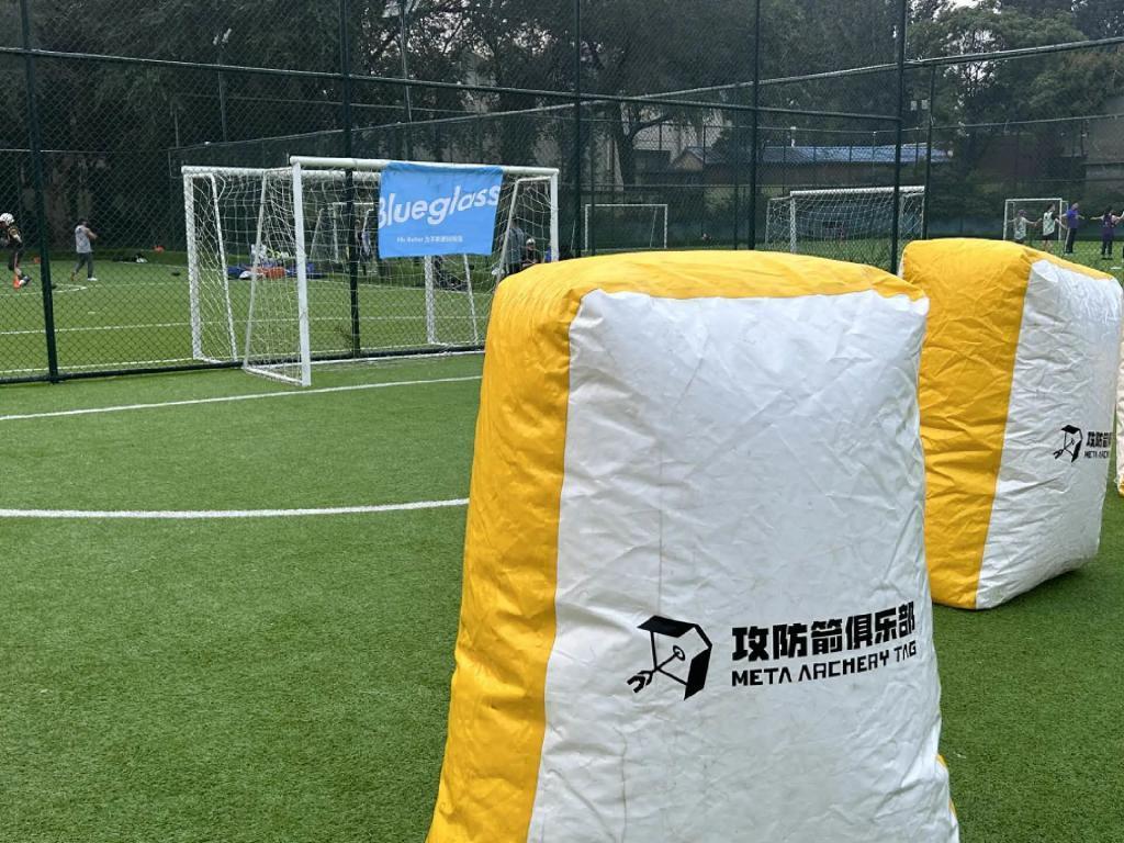 “穿着lululemon跟同事厮杀”，这个新网红运动怎么成了打工人的团建噩梦？