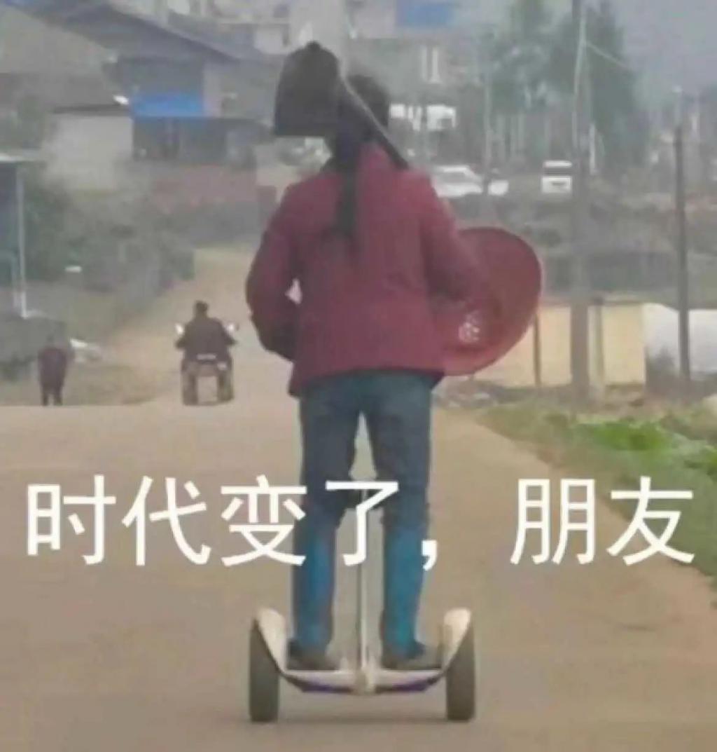 “穿着lululemon跟同事厮杀”，这个新网红运动怎么成了打工人的团建噩梦？