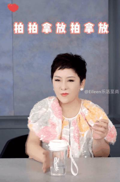 突然肯复婚？又多分200亿的豪门阔太私下到底什么样？