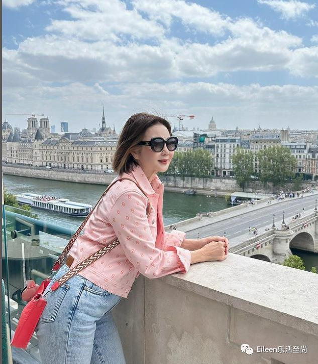 突然肯复婚？又多分200亿的豪门阔太私下到底什么样？