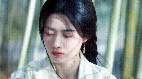 又一对悄悄谈恋爱的?