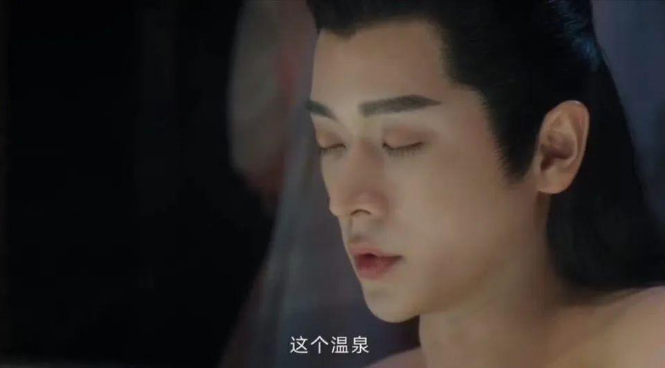 又一对悄悄谈恋爱的?