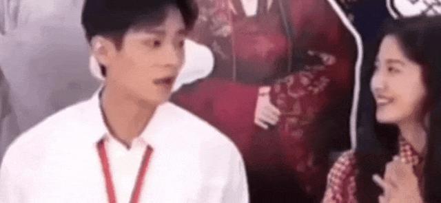 又一对悄悄谈恋爱的?