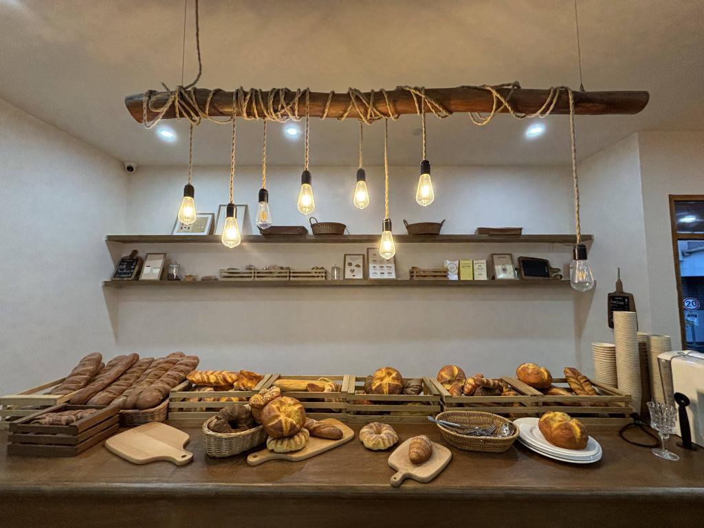 iPhone 15 首发体验：刚需改善型手机，务实的浪漫主义