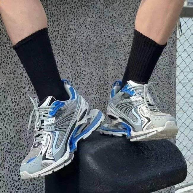 欢迎来到“丑鞋时代”