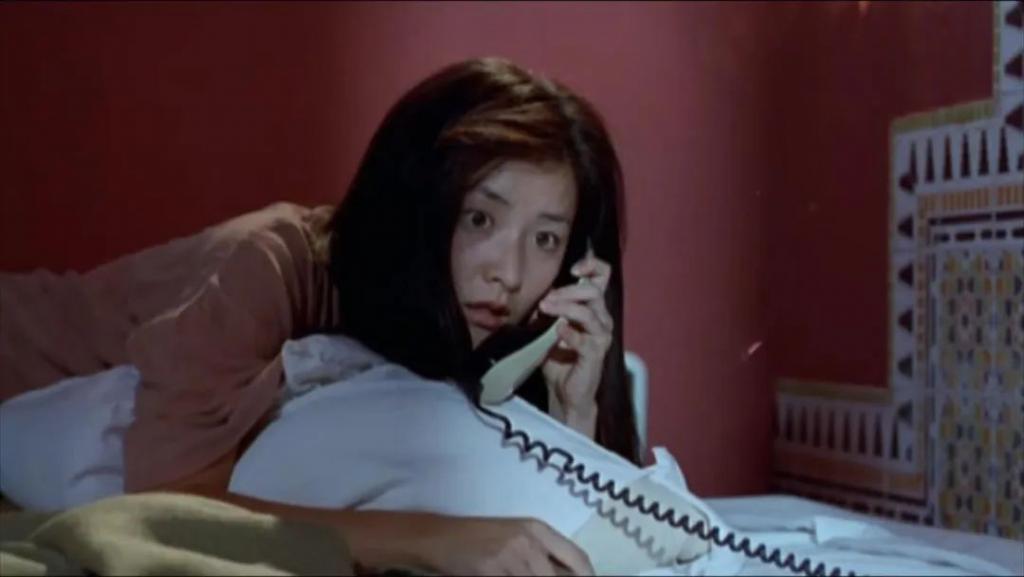 原来走清纯路线的她，处女作就挑战过大尺度！