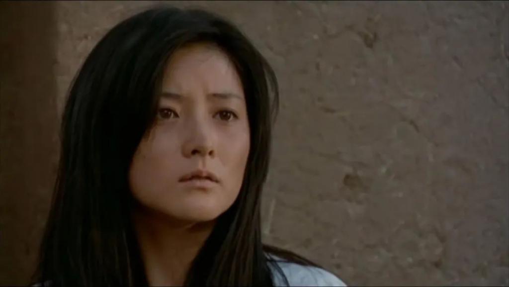 原来走清纯路线的她，处女作就挑战过大尺度！