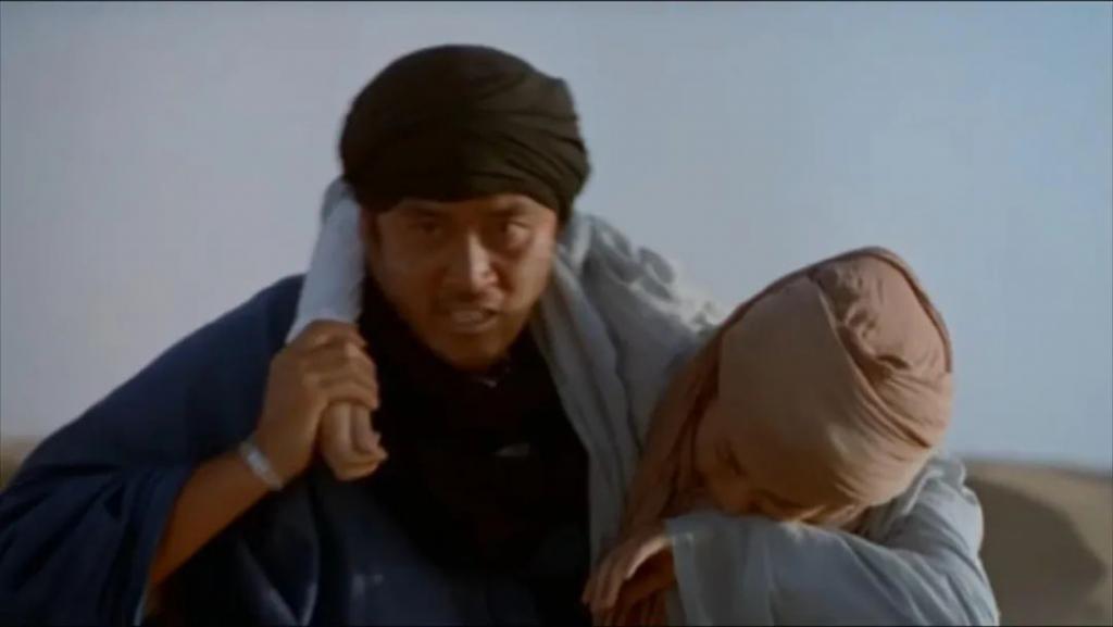 原来走清纯路线的她，处女作就挑战过大尺度！