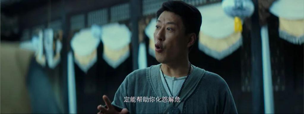 浓眉大眼的，演的什么鬼东西
