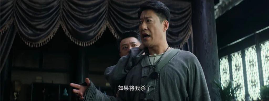 浓眉大眼的，演的什么鬼东西