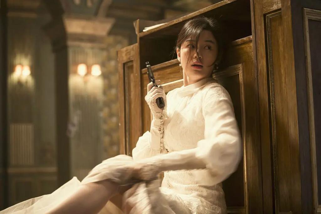还没上映就火出圈，她又要赢麻了