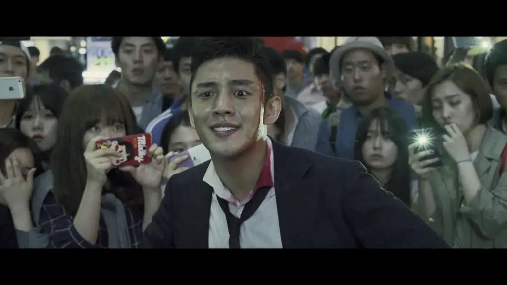 还没上映就火出圈，她又要赢麻了