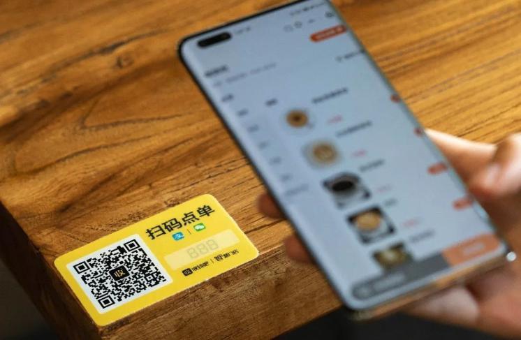 当年给抖音取名的“大师”，已经成不少公司的标配了。