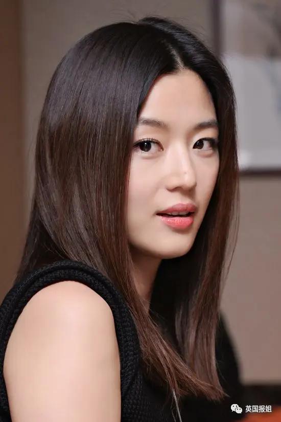 41岁全智贤时装周状态惊艳网友：姐好像真的不会老！