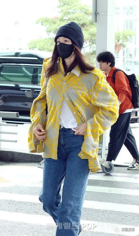 41岁全智贤时装周状态惊艳网友：姐好像真的不会老！