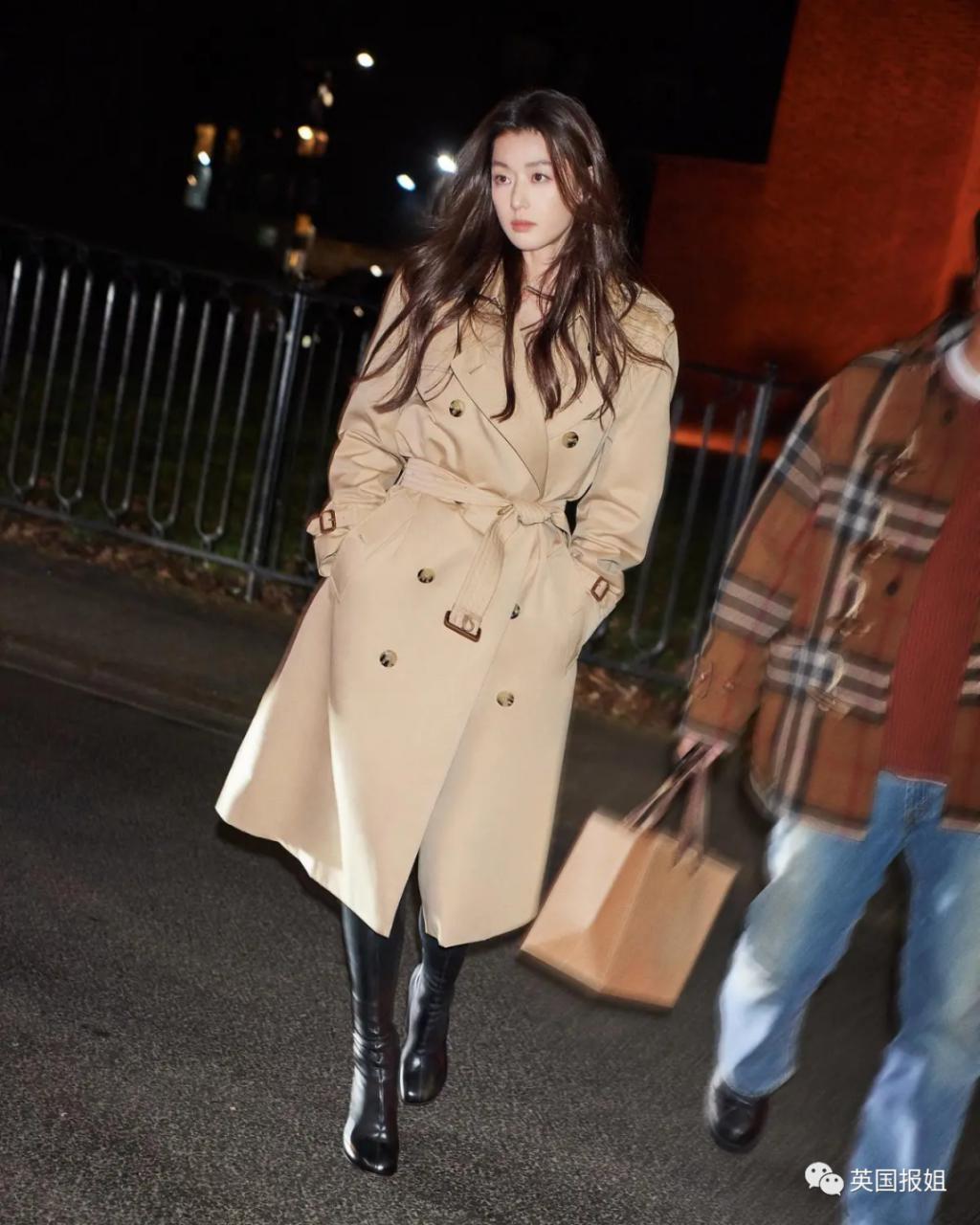 41岁全智贤时装周状态惊艳网友：姐好像真的不会老！