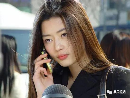 41岁全智贤时装周状态惊艳网友：姐好像真的不会老！