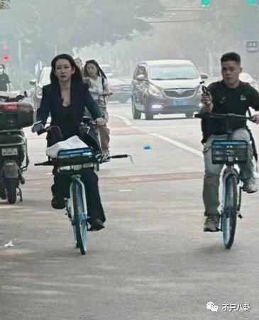 他们开始出国录制了，这个阵容应该不会再吵架了吧？
