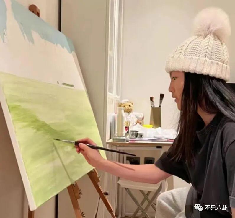 手握开挂剧本的她，是不是真的没有烦恼啊？！