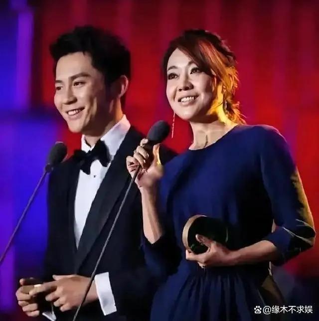 闫妮和小7岁李晨“姐弟恋”？同框越扒越多？李晨方回应来了