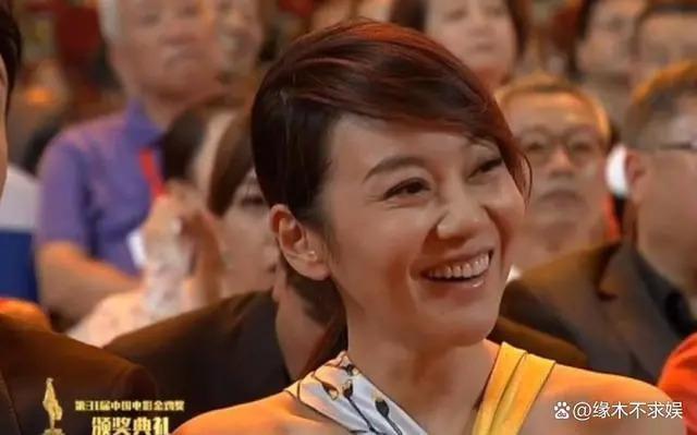 闫妮和小7岁李晨“姐弟恋”？同框越扒越多？李晨方回应来了
