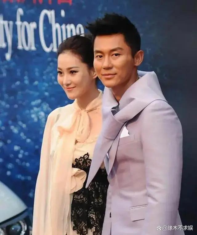 闫妮和小7岁李晨“姐弟恋”？同框越扒越多？李晨方回应来了