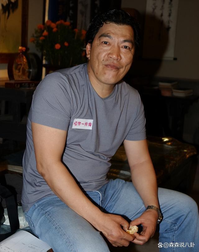 家门不幸！大傻孙子车祸去世一年，儿子又涉毒被捕，人赃俱获