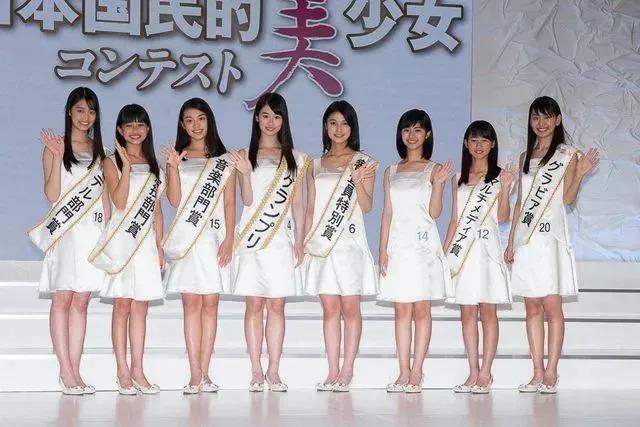 从“国民人妻”到“不伦恋第三者”，38岁日本女星连生3娃