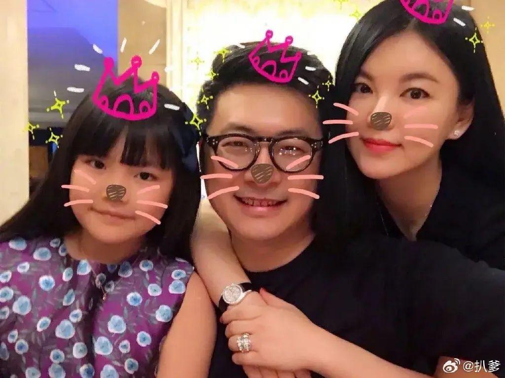 她变成这样，还真不是有钱就行…