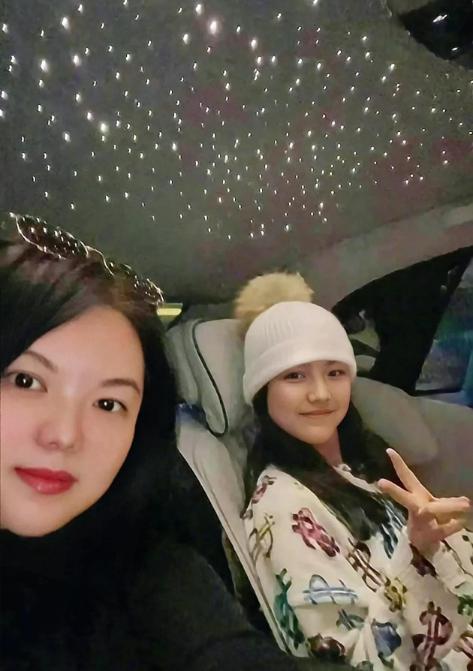 她变成这样，还真不是有钱就行…